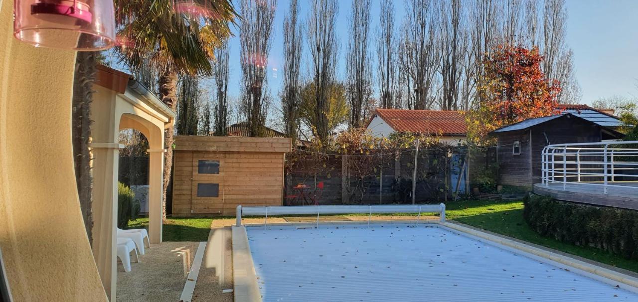 A La Topaze #Gite Calme #3 Pers #Piscine Privee #Cholet #Wifi Haut Debit #Preau #Cholet #Parc Japonais #Puy Du F Ou Le May-sur-Èvre Kültér fotó